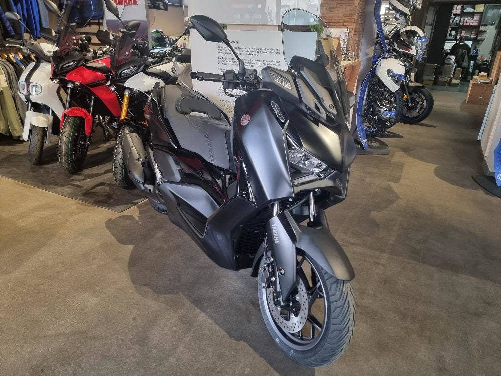 xmax125 tech